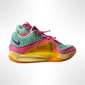 Nike Kevin Durant Easy men’s 9.5‎ trainers.